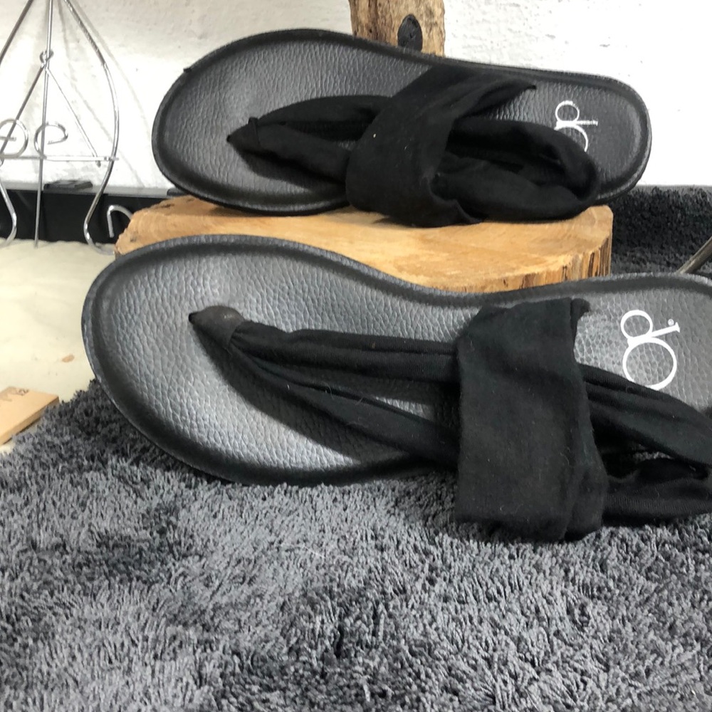 Ocean‎ pacific sandals black